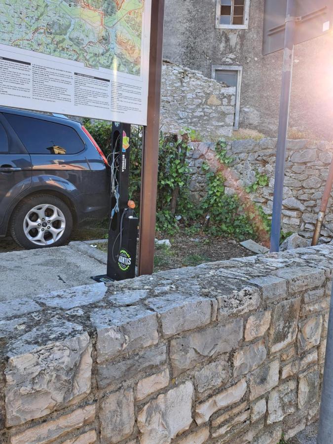 Sobe Anja ξενώνας Brtonigla Εξωτερικό φωτογραφία